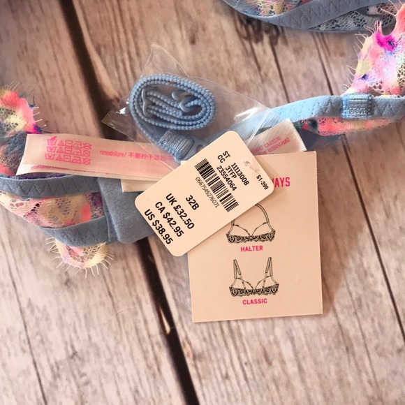 32B VS PINK Date Convertible Halter Push-Up Bra - Picture 4 of 5